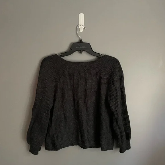 Alice + Olivia Ribbed Wool Blend Cropped Sweater Womens Size Small - Picture 3 of 4